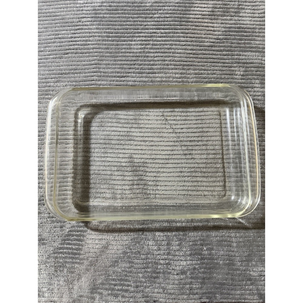 Vintage Pyrex Dish